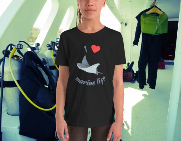 I love marinelife ray Youth Short Sleeve T-Shirt