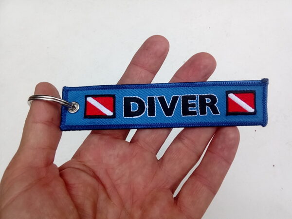 Keychain Diver (only available in Europe) - Image 4