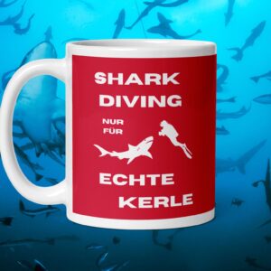 Shark Diving Echte Kerle Dangerous Red Mug