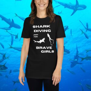 T Shirt Shark Diving Brave Girls Dangerous