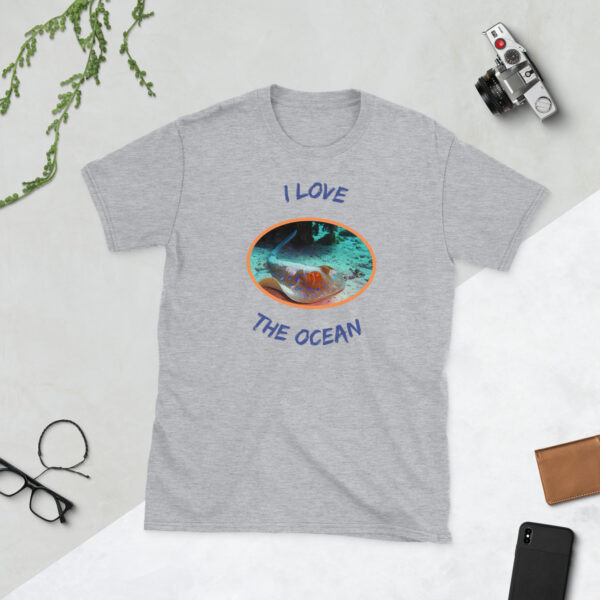 I love the ocean ray Short-Sleeve Unisex T-Shirt - Image 10